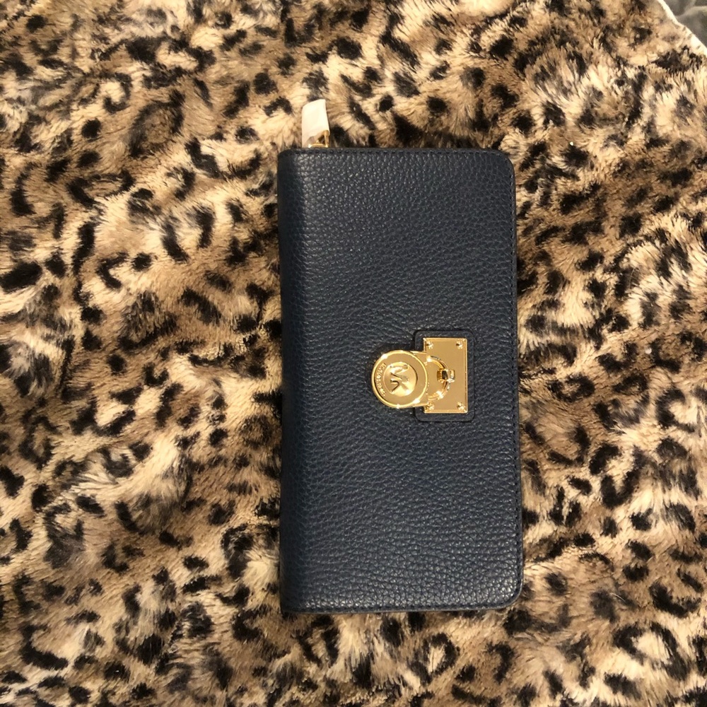 MK Wallet - Picture 2 of 5